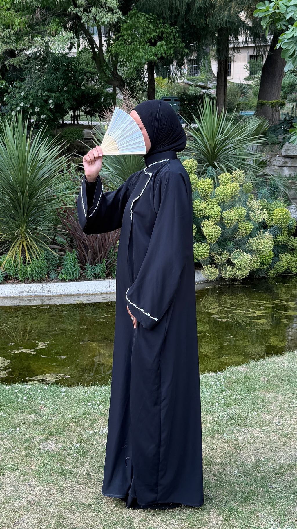 Abaya Ina