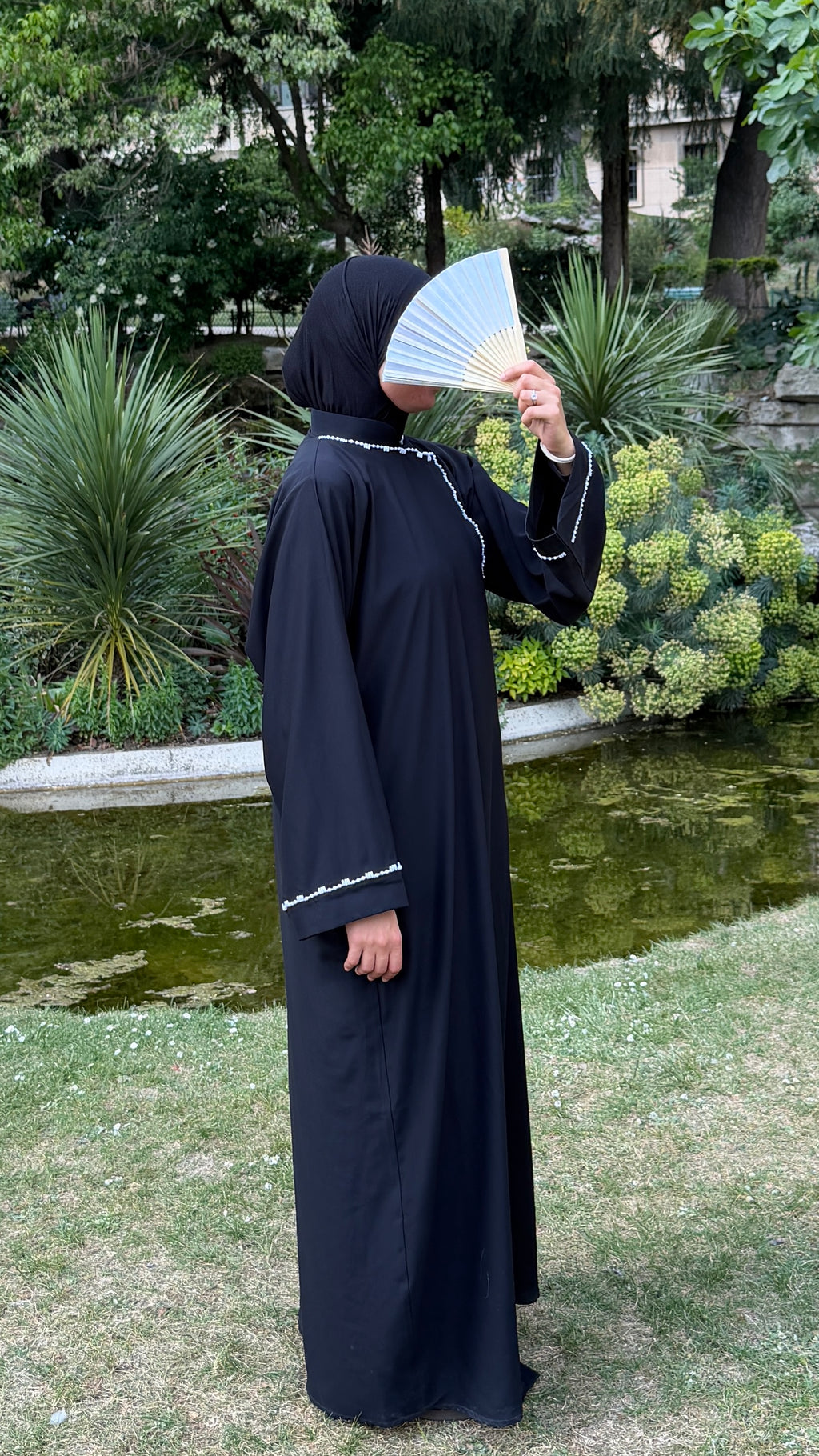 Abaya Ina