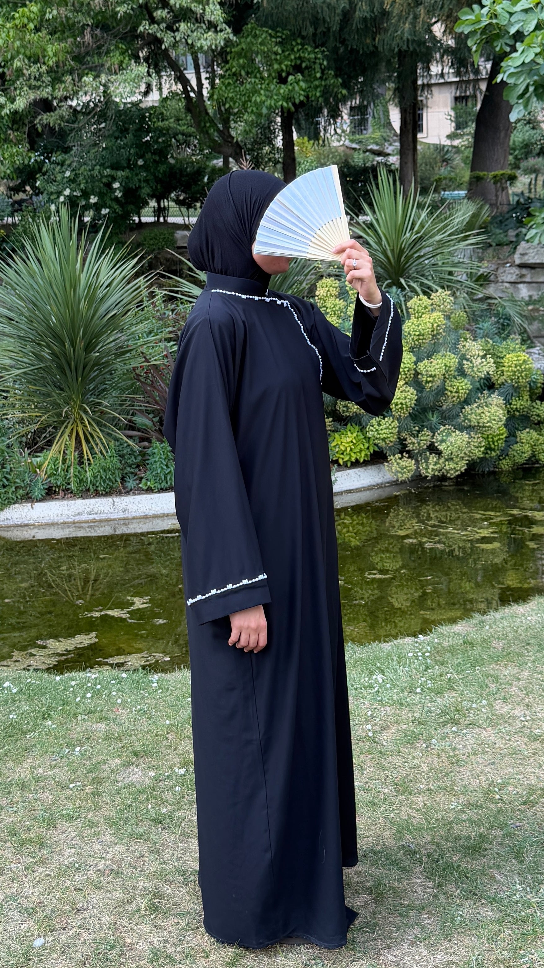 Abaya Ina